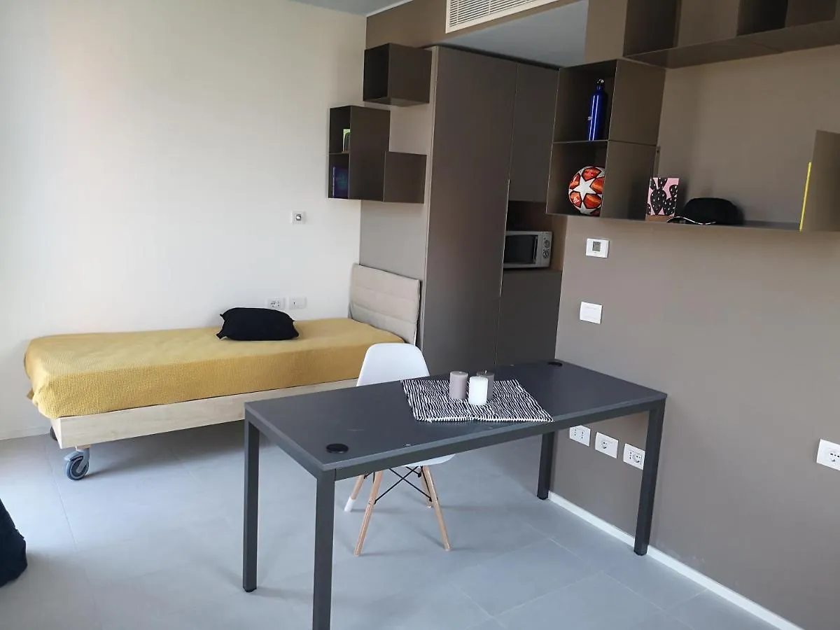 In-Domus Milano Internazionale Aparthotel